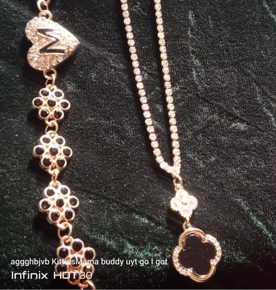 Monogram Heart & Noir Clover Duo - Image 3